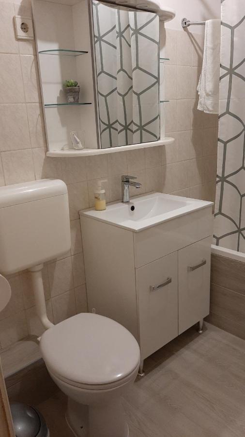 Berik Apartman Pécs Exterior foto