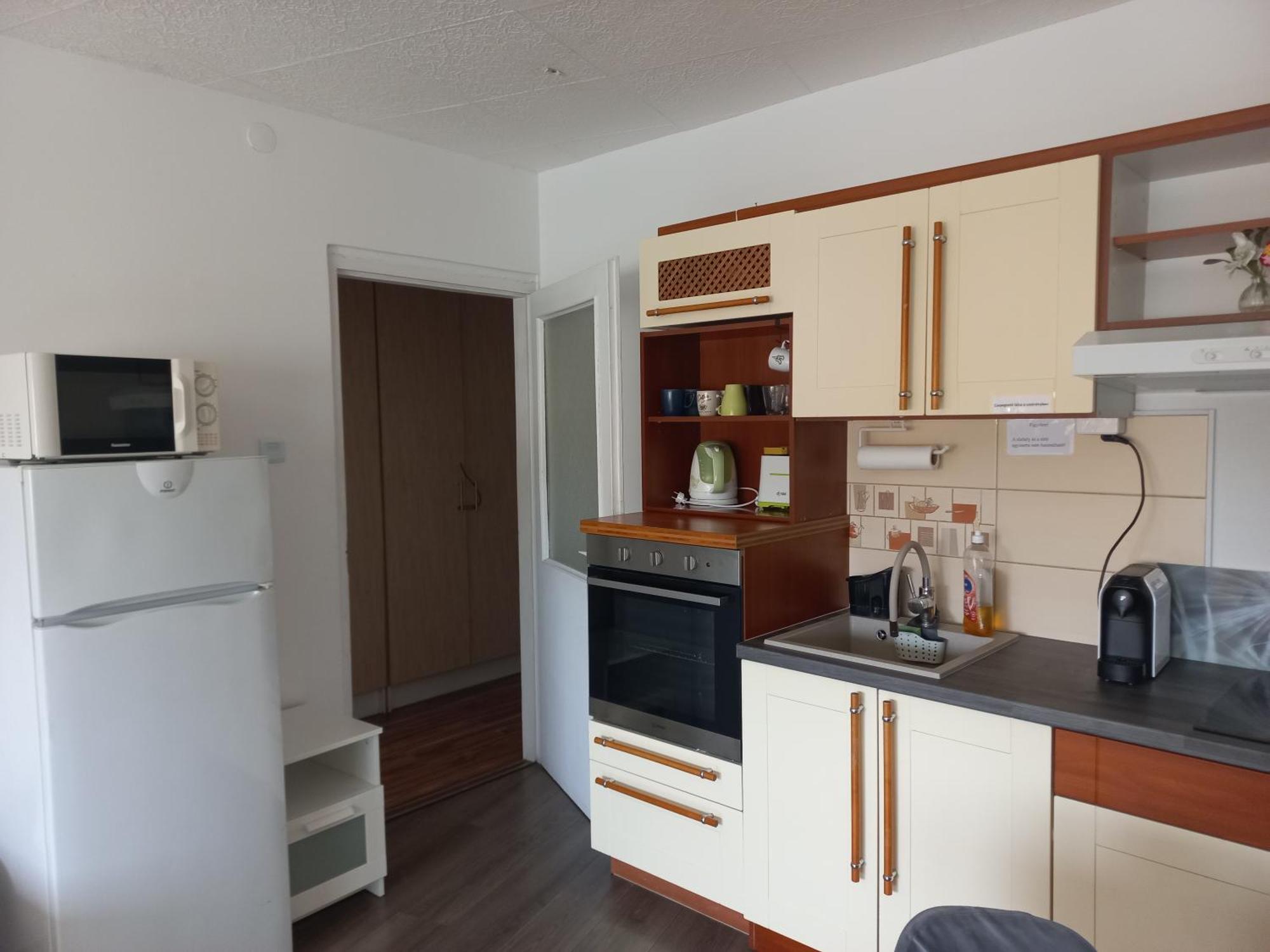 Berik Apartman Pécs Exterior foto